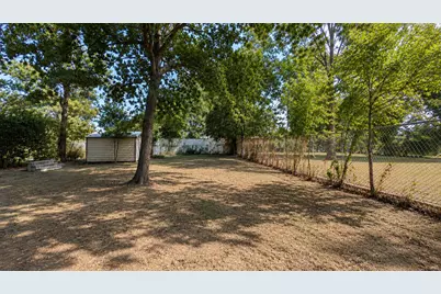2126 Marfa Avenue, Dallas, TX 75216 - Photo 14