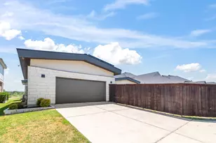 1321 Black Walnut Ln, Arlington, TX 76005 - Photo 34