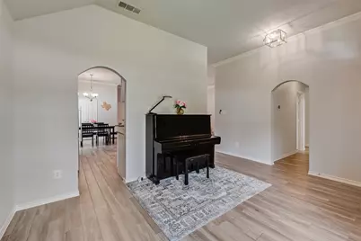 3610 Rodale Way, Dallas, TX 75287 - Photo 10
