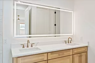 1334 E Kiest Blvd, Dallas, TX 75216 - Photo 22