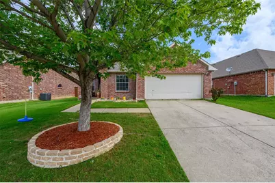 1913 Grand Fir Drive, Little Elm, TX 75068 - Photo 4