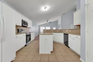 1913 Grand Fir Dr, Little Elm, TX 75068 - Photo 16