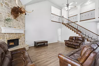 424 High Desert Drive, Fort Worth, TX 76131 - Photo 4