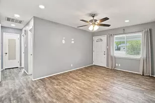 804 Aransas Dr, Euless, TX 76039 - Photo 8