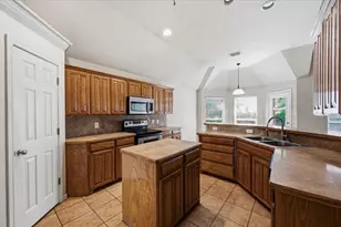 7408 Rolling Hills Dr, Benbrook, TX 76126 - Photo 16