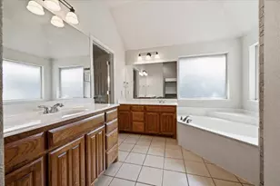 7408 Rolling Hills Dr, Benbrook, TX 76126 - Photo 30