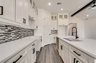 3811 Aransas St, Dallas, TX 75212 - Photo 10