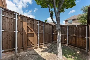 2104 Barx Dr, Little Elm, TX 75068 - Photo 24
