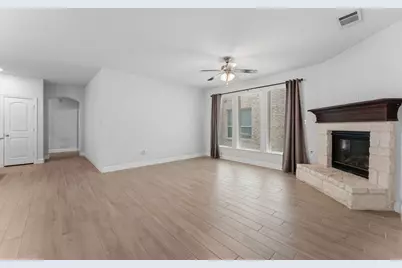 2104 Barx Drive, Little Elm, TX 75068 - Photo 4