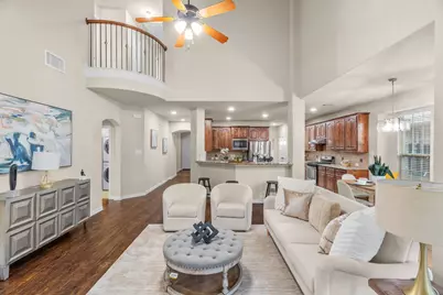 2800 Cole Castle Drive, Lewisville, TX 75056 - Photo 6