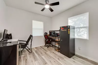 9213 S Dodson Drive, White Settlement, TX 76108 - Photo 14