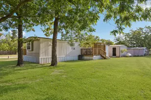 2437 Grapevine Ct, Weatherford, TX 76087 - Photo 26