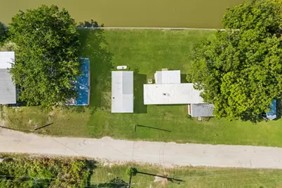2437 Grapevine Court, Weatherford, TX 76087 - Photo 6