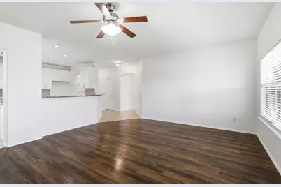15636 Gatehouse Drive, Fort Worth, TX 76262 - Photo 8
