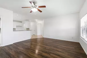15636 Gatehouse Dr, Fort Worth, TX 76262 - Photo 8
