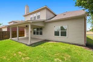 15636 Gatehouse Dr, Fort Worth, TX 76262 - Photo 2