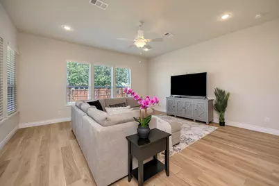 7300 Lowline Drive, Fort Worth, TX 76131 - Photo 16