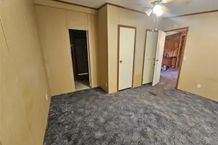 9870 Meadow Ranch Rd, Dish, TX 76247 - Photo 16