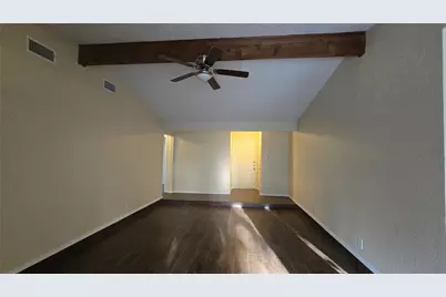1117 Blue Carriage Lane N, Fort Worth, TX 76120 - Photo 14
