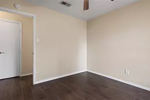 1117 Blue Carriage Ln N, Fort Worth, TX 76120 - Photo 26