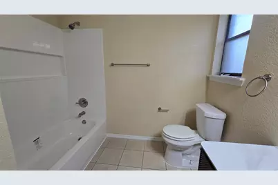 1117 Blue Carriage Lane N, Fort Worth, TX 76120 - Photo 4