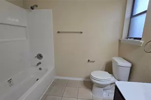 1117 Blue Carriage Ln N, Fort Worth, TX 76120 - Photo 4