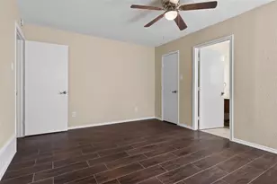 1117 Blue Carriage Ln N, Fort Worth, TX 76120 - Photo 16
