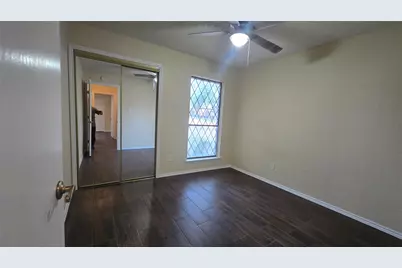 1117 Blue Carriage Lane N, Fort Worth, TX 76120 - Photo 16