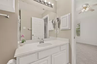 300 Cosbie Drive, Irving, TX 75063 - Photo 28