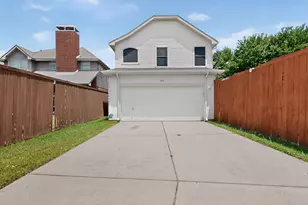 300 Cosbie Dr, Irving, TX 75063 - Photo 36