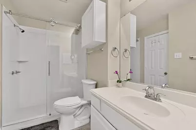 300 Cosbie Drive, Irving, TX 75063 - Photo 26