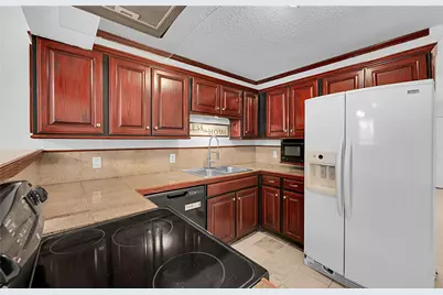 2005 S 8th Street, Waco, TX 76706 - Photo 8