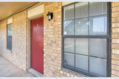 2005 S 8th Street, Waco, TX 76706 - Photo 2