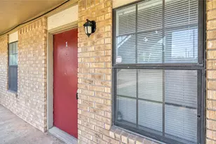 2005 S 8th St, Waco, TX 76706 - Photo 2