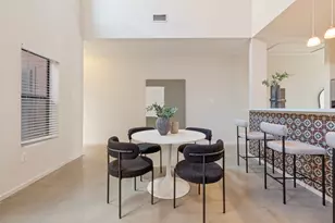 1725 N Fitzhugh Ave, Dallas, TX 75204 - Photo 6