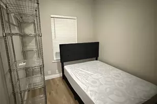 2640 Lawrence St, Dallas, TX 75215 - Photo 18