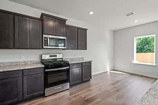 8436 White Wolf Trl, Ponder, TX 76259 - Photo 4