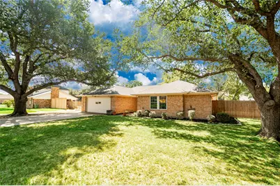 1109 Stapleton Lane, Flower Mound, TX 75028 - Photo 2