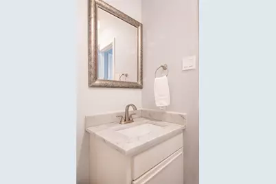 9716 Ravensway Drive, Dallas, TX 75238 - Photo 20