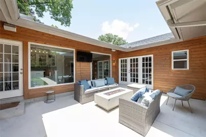 9716 Ravensway Drive, Dallas, TX 75238 - Photo 22