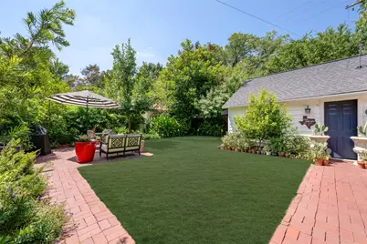 2036 Windsor Place, Fort Worth, TX 76110 - Photo 16