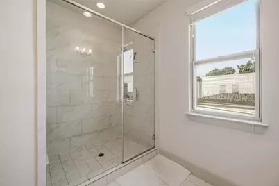 210 Wimberly Street, Fort Worth, TX 76107 - Photo 14
