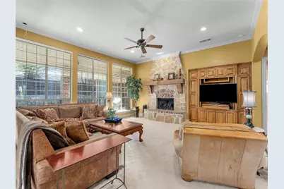 1604 Litchfield Drive, McKinney, TX 75071 - Photo 10