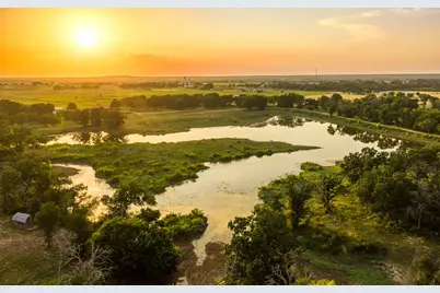 8606 Star Hollow Road, Lipan, TX 76462 - Photo 4
