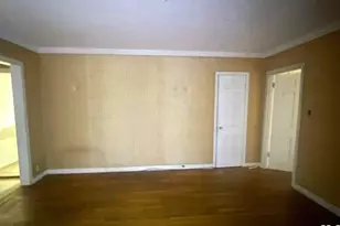 2332 Glencrest Dr, Fort Worth, TX 76119 - Photo 12