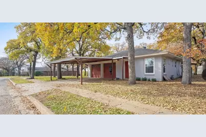 715 Morningside Drive, Mineral Wells, TX 76067 - Photo 2