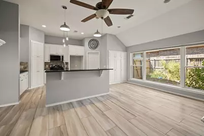 10200 Fieldcrest Drive, Benbrook, TX 76126 - Photo 12