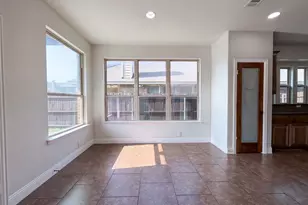 830 Graham Dr, Burleson, TX 76028 - Photo 4