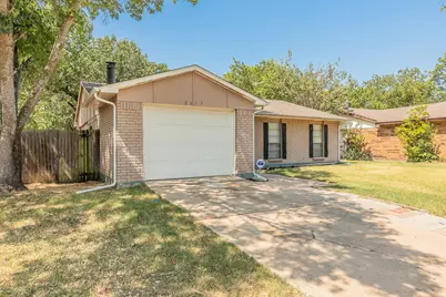 2817 Eddie Place, Fort Worth, TX 76140 - Photo 1