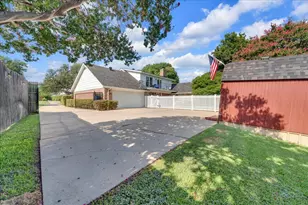 4412 Fiesta Cir E, Fort Worth, TX 76133 - Photo 32
